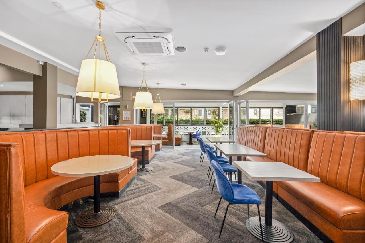 Grand Hotel And Studios Wyong Exterior photo